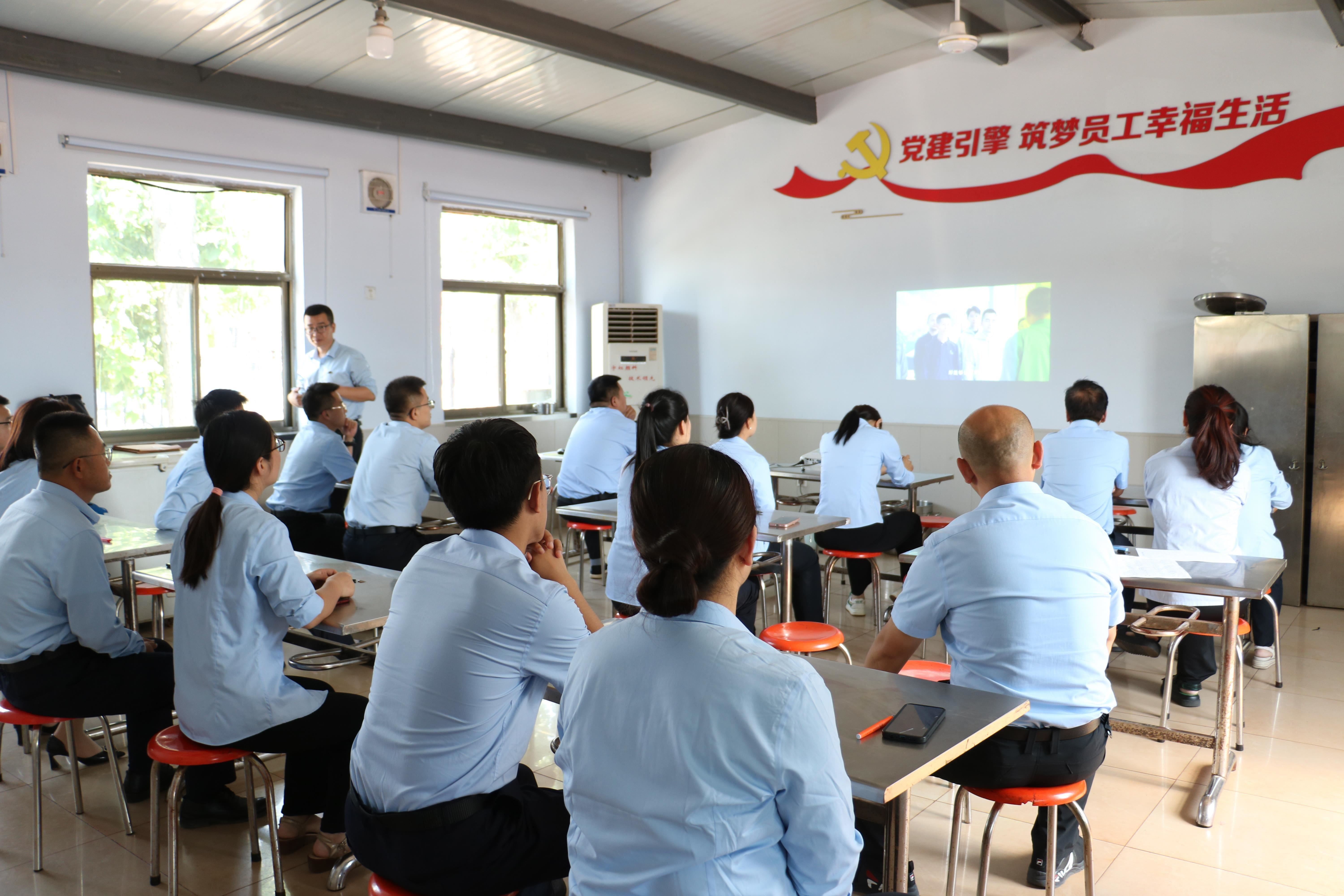 榴莲视频APP官方进入网站下载颜料以考促学，争做安全“答”人！